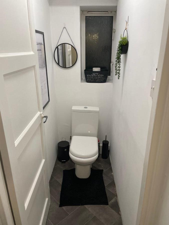 Lovely 2Bedroom 4Mins From Wimbledon Station Λονδίνο Εξωτερικό φωτογραφία