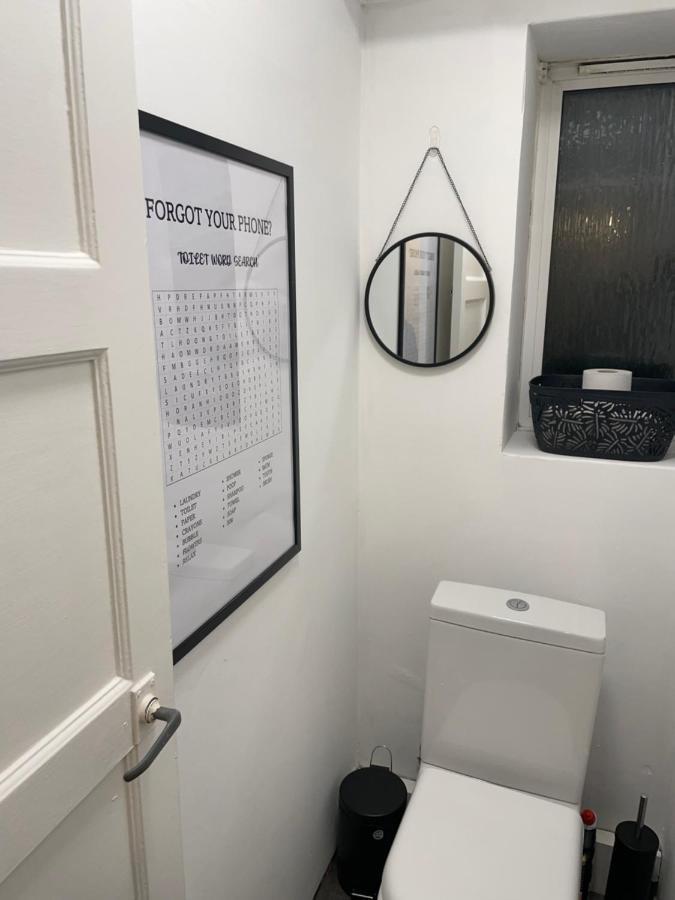 Lovely 2Bedroom 4Mins From Wimbledon Station Λονδίνο Εξωτερικό φωτογραφία