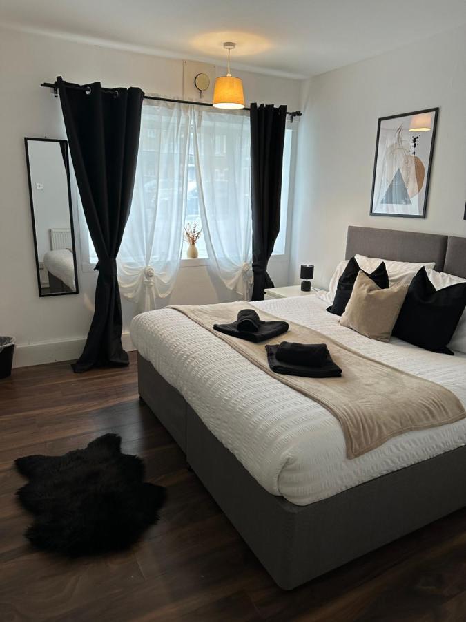 Lovely 2Bedroom 4Mins From Wimbledon Station Λονδίνο Εξωτερικό φωτογραφία