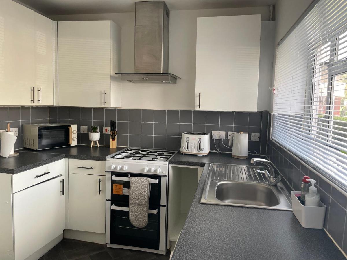 Lovely 2Bedroom 4Mins From Wimbledon Station Λονδίνο Εξωτερικό φωτογραφία